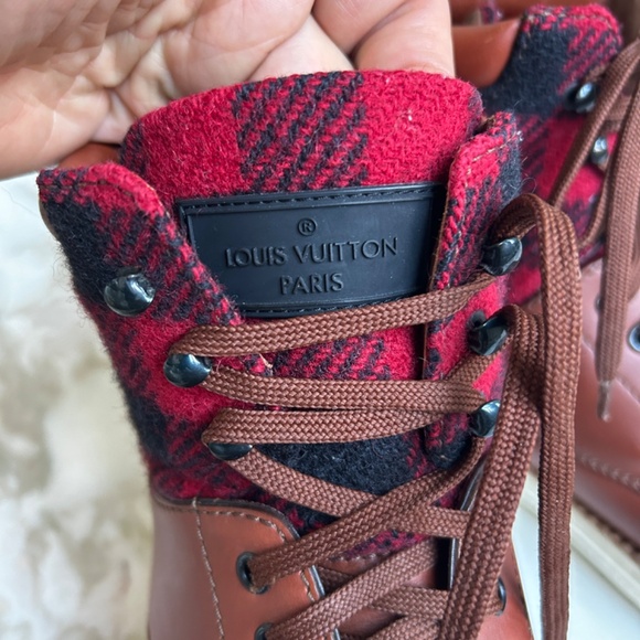 Louis Vuitton sneakers leather and plaid - Picture 3 of 6